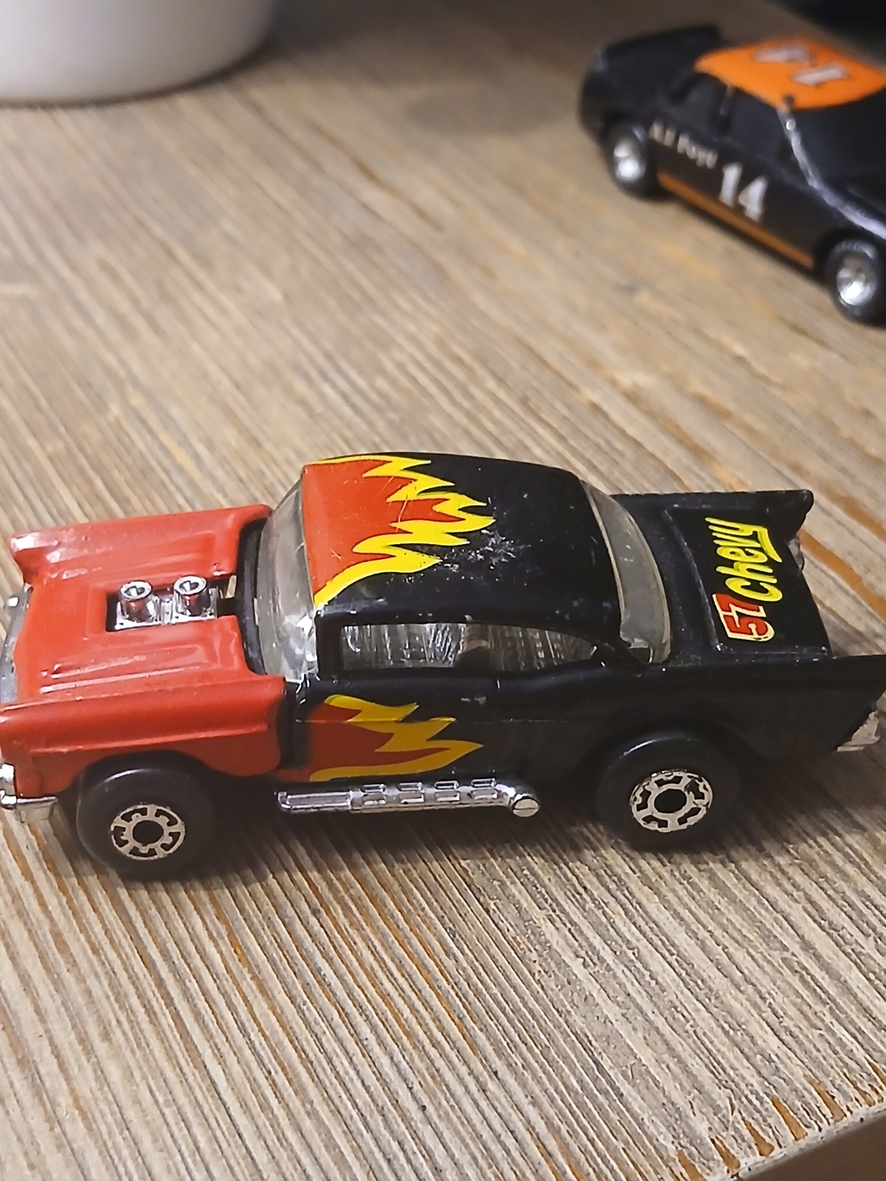 1983 Matchbox MB-4 1957 Chevy Bel Air Hardtop Black w/Red/Yellow Flames 1:64 NM